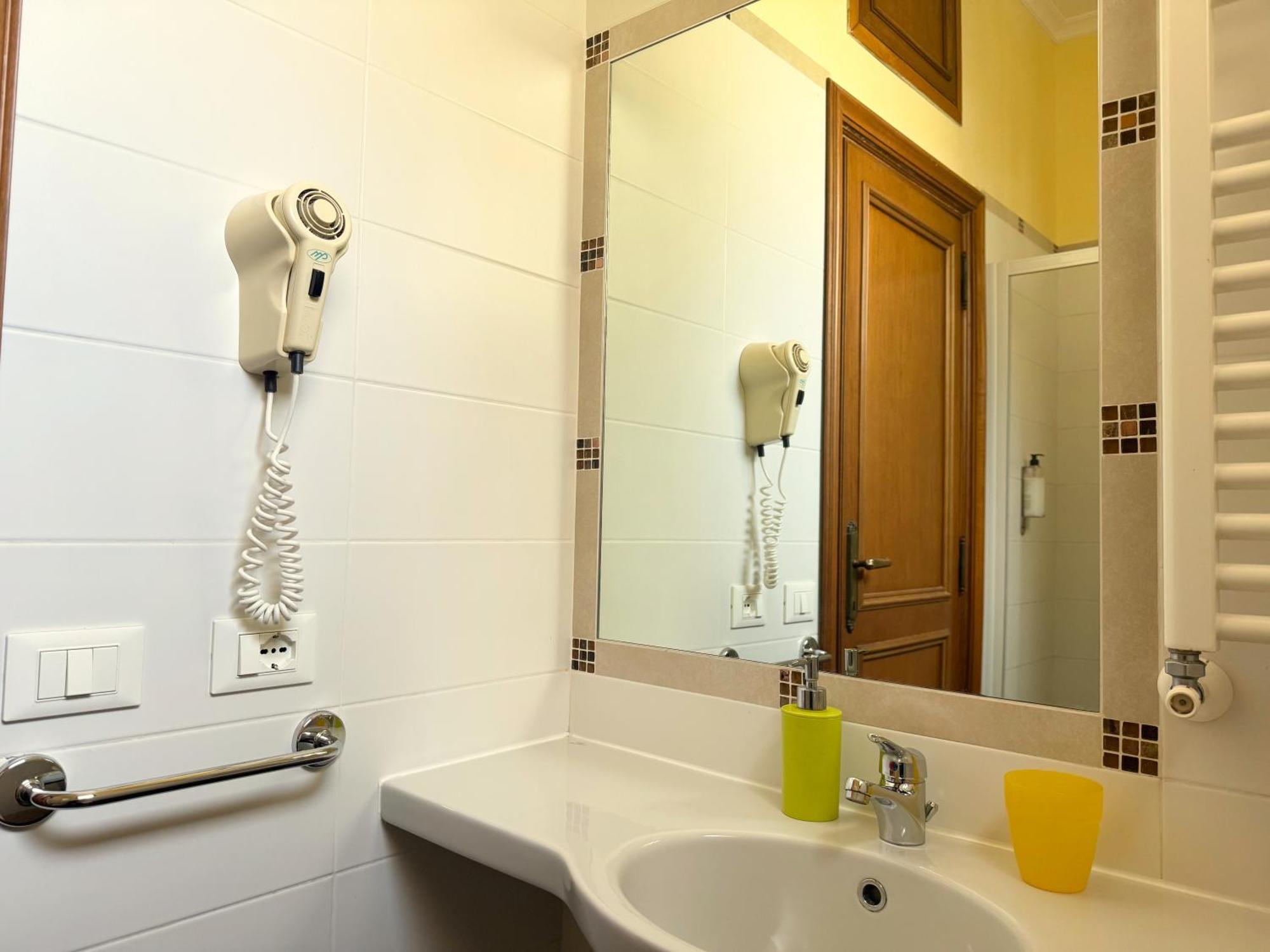 Anthony House, Anthony Floor 3, Castro Pretorio Daire Roma Dış mekan fotoğraf